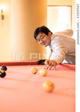 Billiards 31929567
