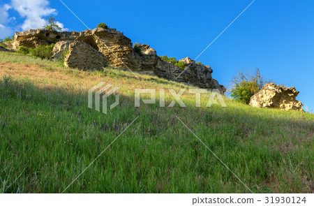 Cave city Bakla in Bakhchysarai Raion, Crimea. 31930124