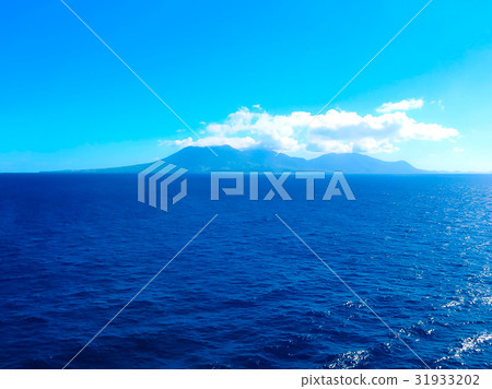 The small tropical island in the caribbean sea The small tropical island in the caribbean sea 31933202
