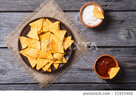 Snack for party chips nachos 31933468
