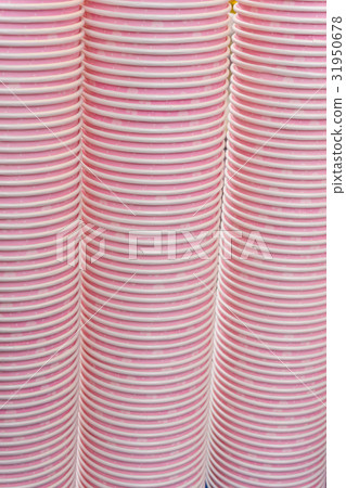 Hight stack paper cups. 31950678