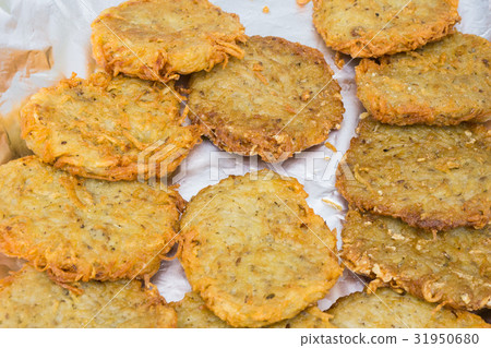 The crab Cakes. The crab Cakes. 31950680