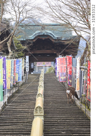 在Miyajima Omotoyama Daishoin（Onimen和鹿） 31953312