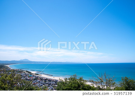 Izumo City Taisha Town, Sanba mountain seen from the dedication mountain Izumo City Taisha Town, Sanba mountain seen from the dedication mountain 31957139