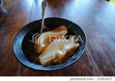 taiwan snack tofu pudding 31962027