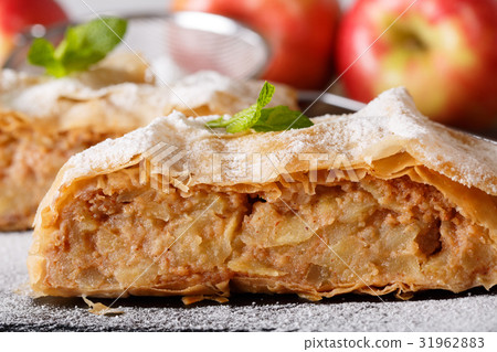 Austrian dessert Austrian dessert 31962883