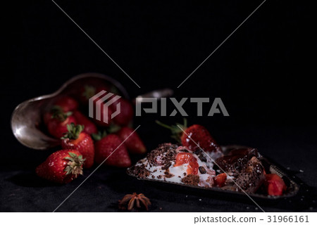 White icecream with chocolate and strawberry White icecream with chocolate and strawberry 31966161