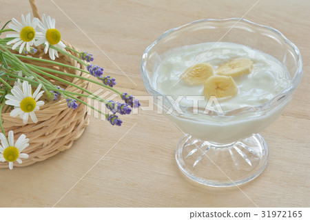 酸奶香蕉五穀背景 31972165