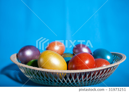 easter eggs isolated 31973251