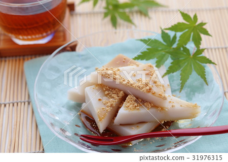 Kuzumochi Kuzumochi 31976315