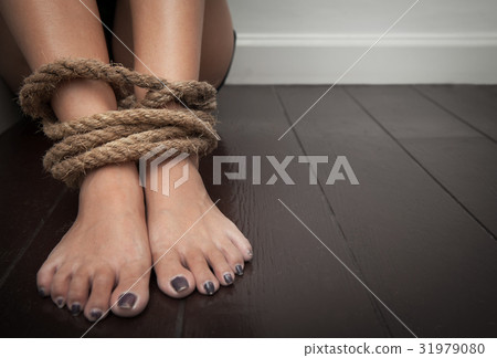 Pills on female hands kill oneself concept Pills on female hands kill oneself concept 31979080