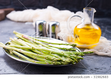 asparagus asparagus 31982683