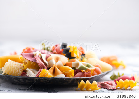 raw pasta raw pasta 31982846