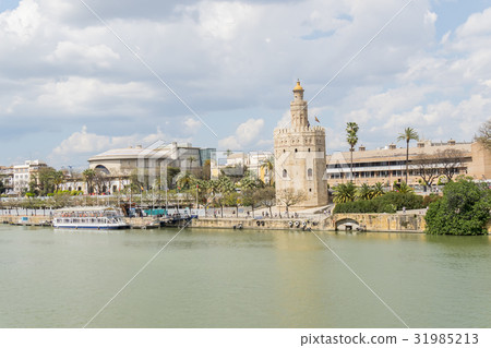 Torre del Oro, Sevilla, Guadalquivir river 31985213