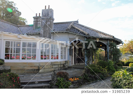 Former Glover House Former Glover House 31985239