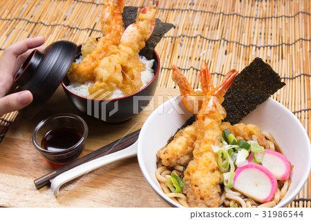 Tempura on rice and Udon Ramen Tempura on rice and Udon Ramen 31986544