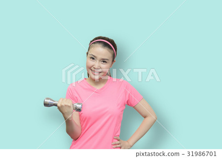 Pretty woman in the fitness class Pretty woman in the fitness class 31986701