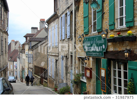 Vezre的街道 -  31987975