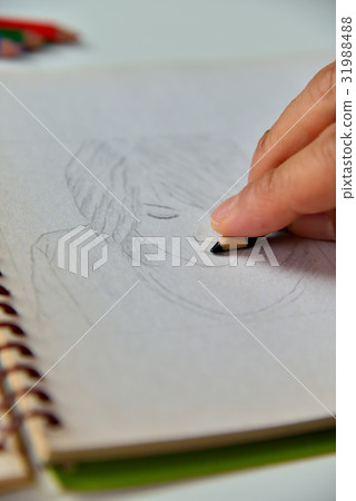 Painting sketch drawing drawing drawing pen hand picture book brush entertainment people girl character sketch sketching art talent 31988488