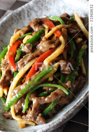 Blue beef with corn 31988632