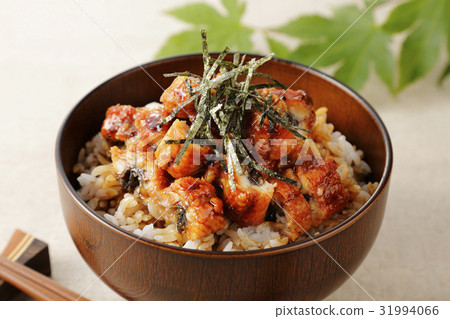 三三吃 三三吃 31994066