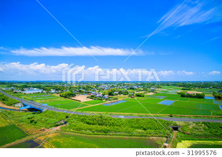 Kujukuri收費公路的鳥瞰圖在Kijukuri鎮附近的在Oimi Shirasato市 31995576