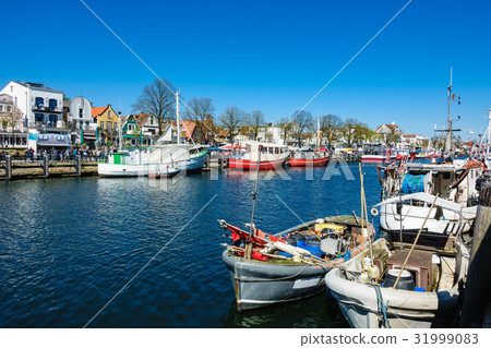 Fishing boats in the port of Warnemuende, Germany 31999083