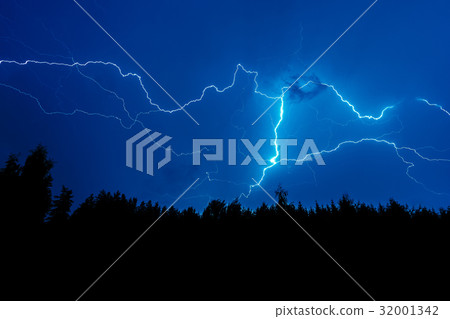 Lightning strike on sky Lightning strike on sky 32001342