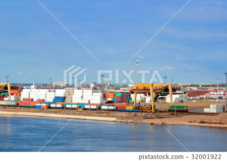 Baltic container terminal Baltic container terminal 32001922