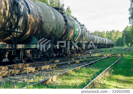 Tank wagons with oil Tank wagons with oil 32002090
