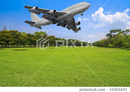 passenger airplane in the blue sky passenger airplane in the blue sky 32003843