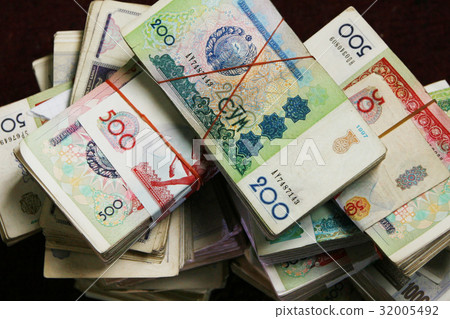 Uzbekistan money 32005492