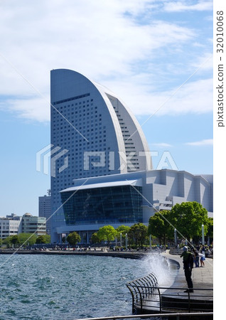 Minato Mirai Minato Mirai 32010068