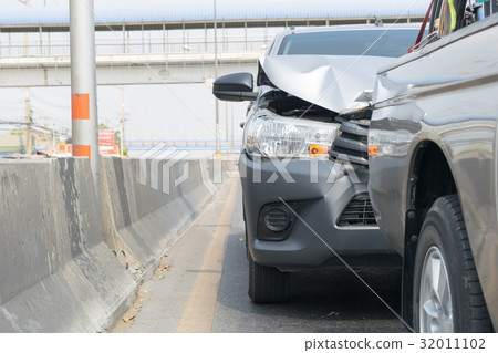 Car crash from car accident on the road Car crash from car accident on the road 32011102