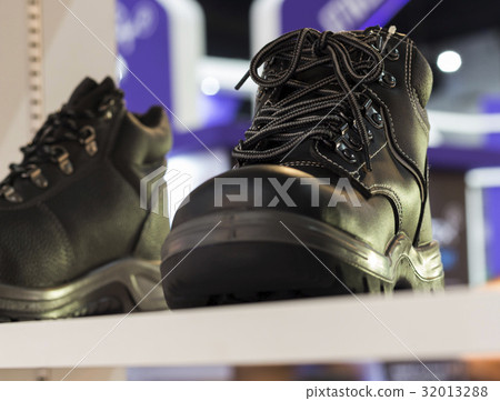 Safety Shoe; protective shoe Safety Shoe; protective shoe 32013288