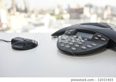 IP Phone - Conference device IP Phone - Conference device 32015403