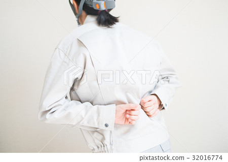 女工傷了回來 32016774