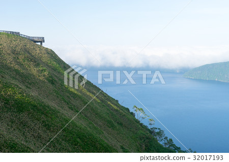 Landscape of Lake Mashu seen from Mu Circle Third Observation Deck 32017193
