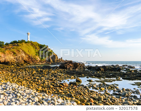 Seascape with the old lighthouse  32017578