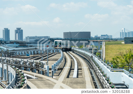 Yurikamome Railway in Odaiba, Tokyo Yurikamome Railway in Odaiba, Tokyo 32018288