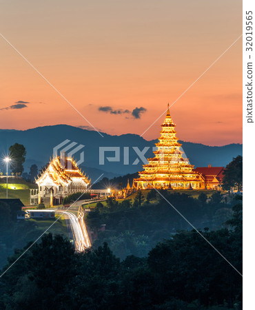 Chinese temple at Thailand Chinese temple at Thailand 32019565