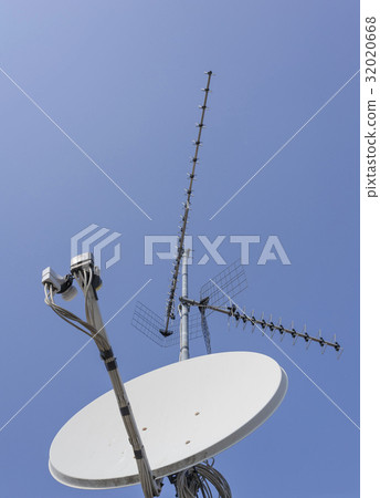 TV aerial and satellite dish TV aerial and satellite dish 32020668