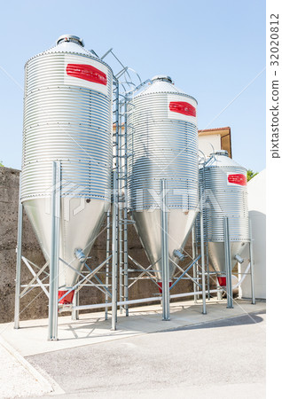 Steel silos for flour. Steel silos for flour. 32020812