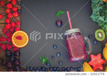 Fresh smoothy berry drink 32021776