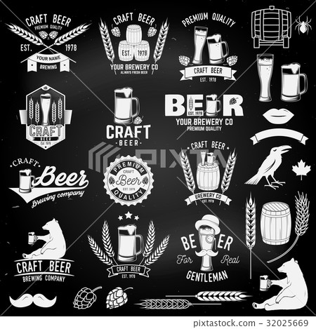 Vintage design for bar, pub and restaurant 32025669