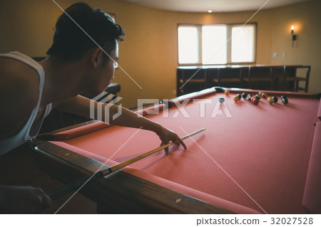 pool, male, man 32027528