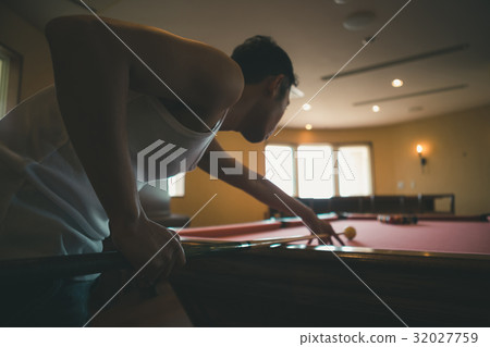 pool, male, man 32027759