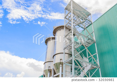 stainless steel tanks bulk silos in factory 32030981