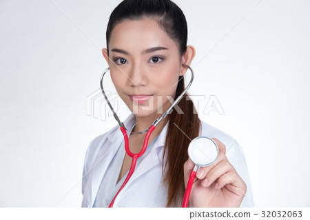 female doctor showing stethoscope for checkup over white background. physician or medical practitioner holding stethoscope to auscultate breath in medical visit female doctor showing stethoscope for checkup over white background. physician or medical practitioner holding stethoscope to auscultate breath in medical visit 32032063
