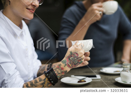People Talk Work Laptop Present Cafe 32033631